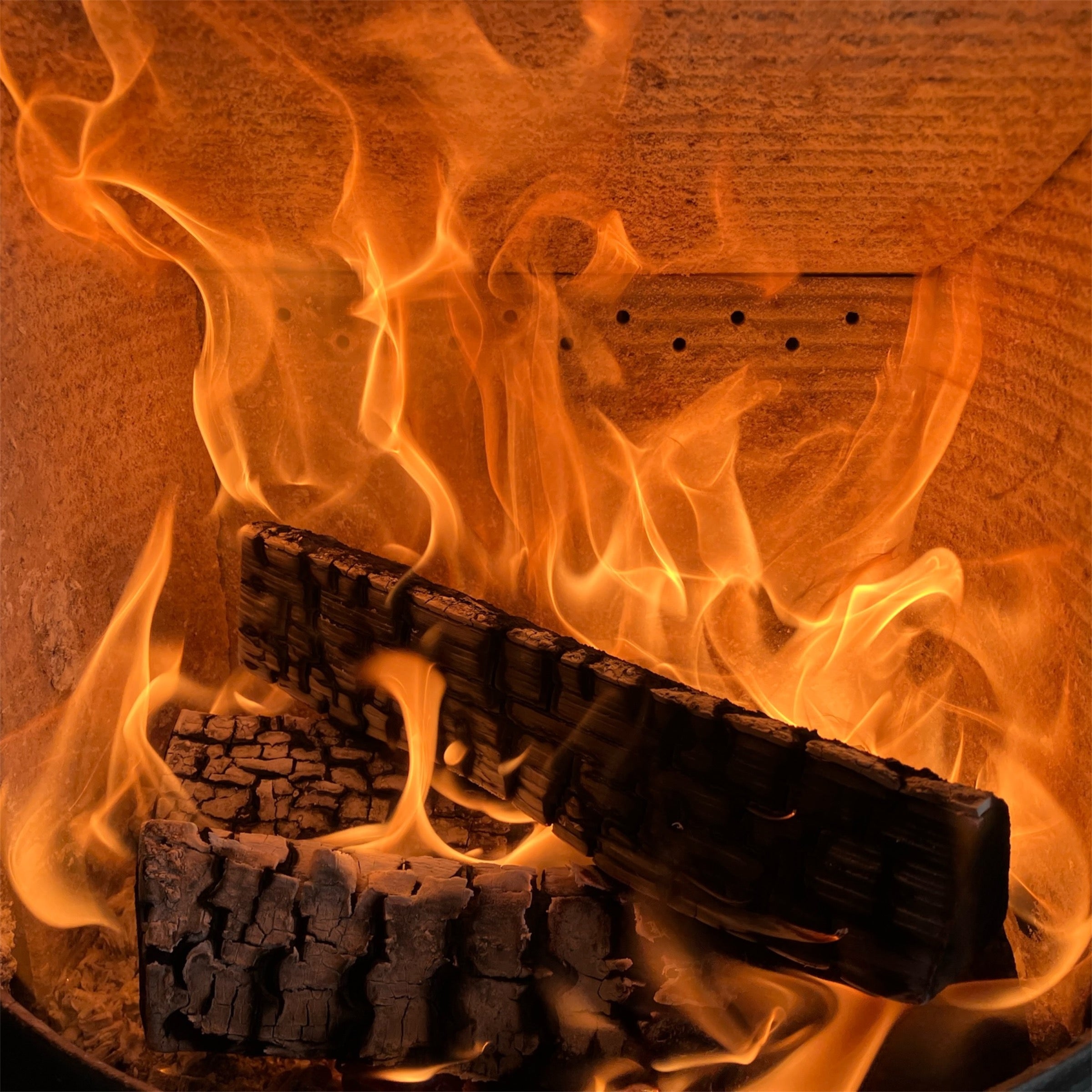 Why You Should Never Buy Firewood by Weight (And What to Look for Instead)